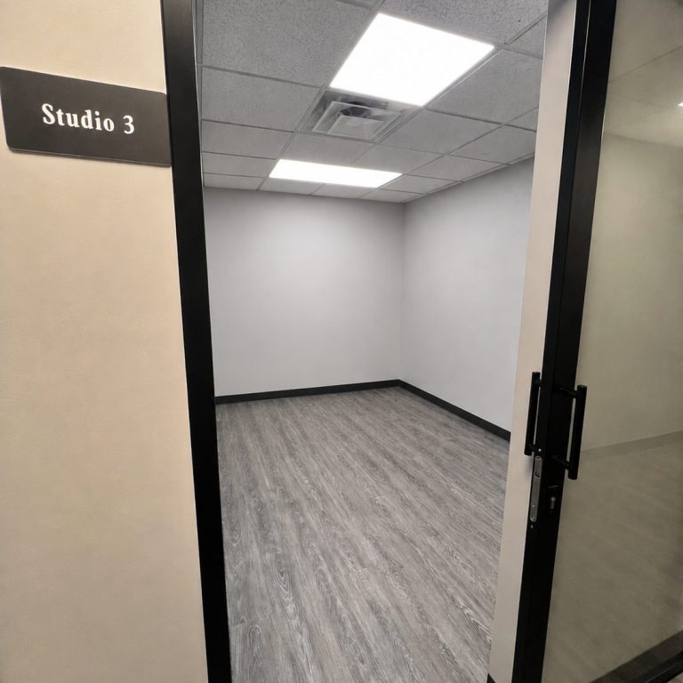 studio 3